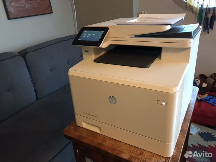 Цветной лазерный принтер HP