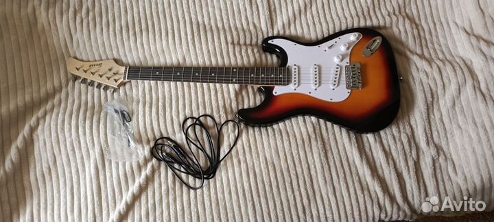 Электрогитара с комбиком Terris