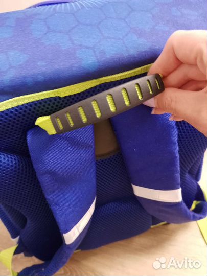 Новый портфель школьный дм