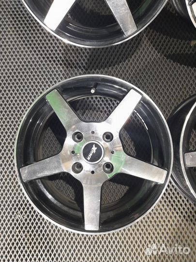 Диски R15 4/114.3 DIA66.1 ET40 (С) Отправка ТК