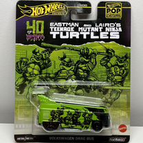 Hot wheels premium volkswagen drag bus