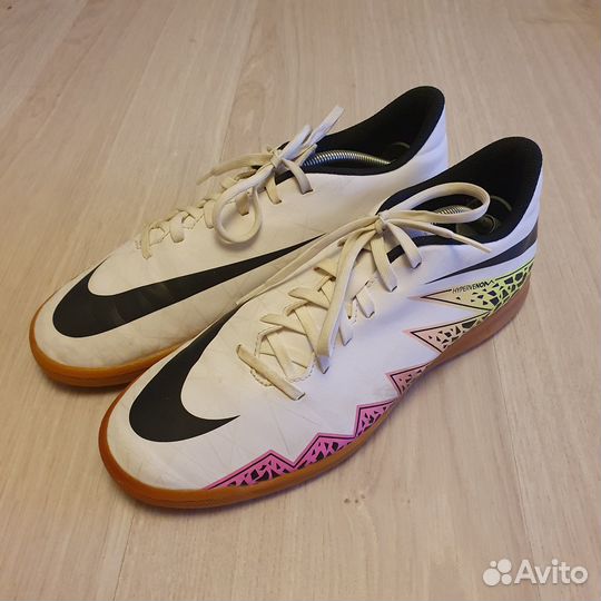 Залки Nike Hypervenom Phade II IC
