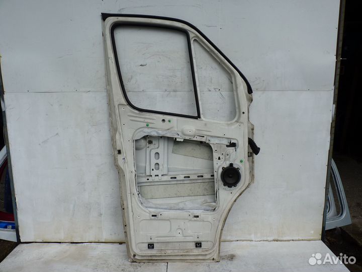 Volkswagen Crafter 2008 дверь передняя левая