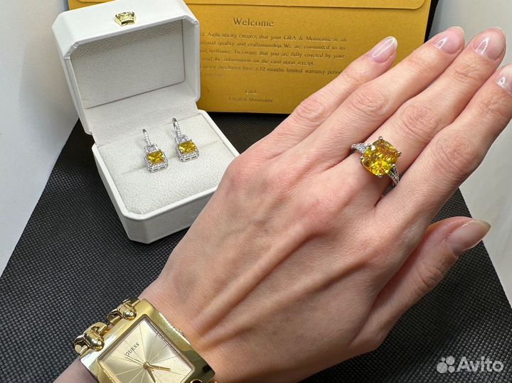 Серьги и кольцо с желтым бриллиантом(цитрин)
