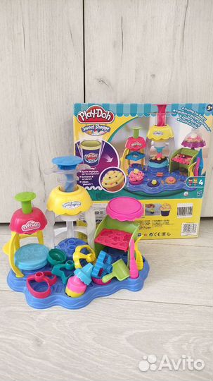 Игрушка Play-Doh Фабрика выпечки с глазурью