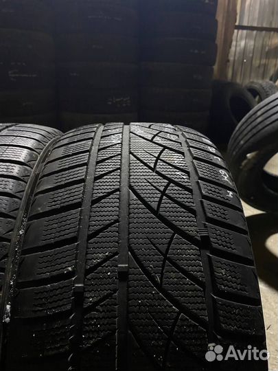 RoadX RX Frost WC01 255/40 R19 100V