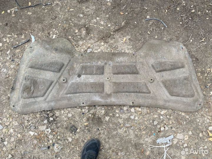 Шумоизоляция капота Hyundai IX35