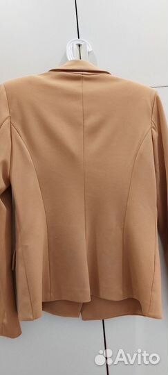 Стильный брючный костюм Imperial