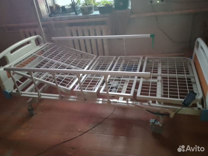 Кровать функциональная