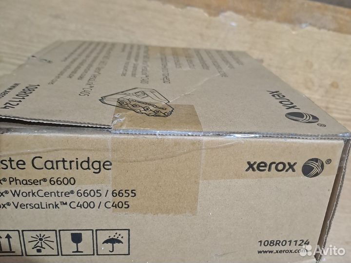 Лоток для тонера и картридж для тонера Xerox