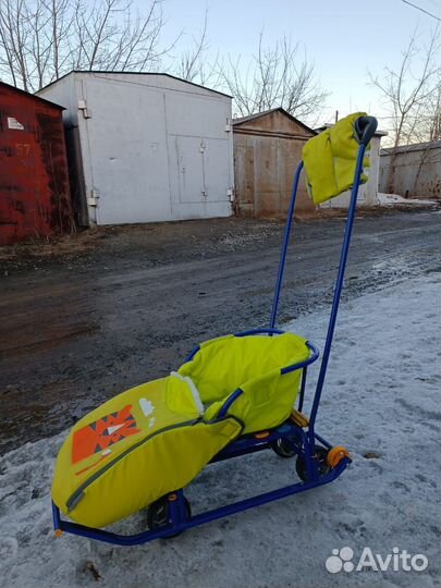 Детские санки с колесами