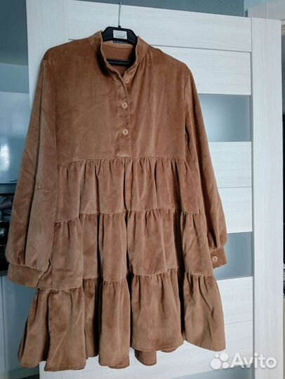 Платъе велюровое