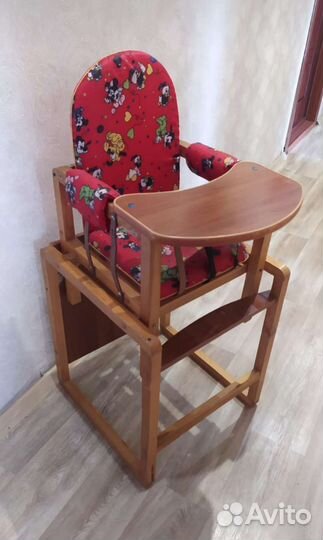 Стульчик для кормления
