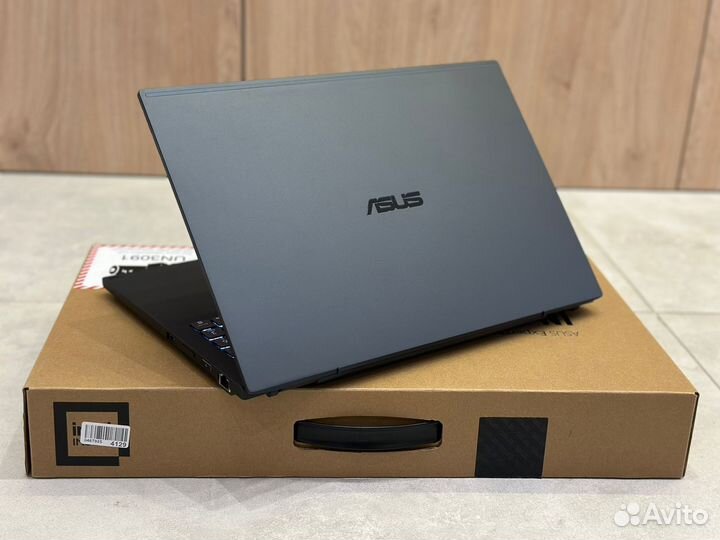 Новый Asus ExpertBook 15.6 IPS 6 ядер 8/256 RU