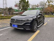 Volkswagen Touareg 2.0 AT, 2020, 27 300 км, с пробегом, цена 2 900 000 руб.