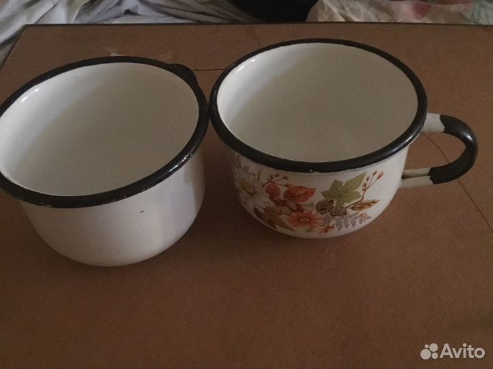 Кружки эмалированные советские