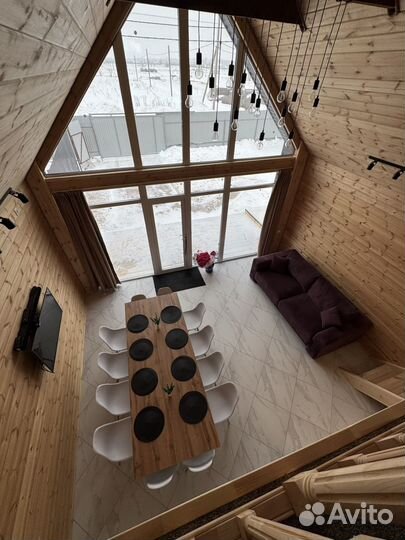 Дом с баней и бассейном