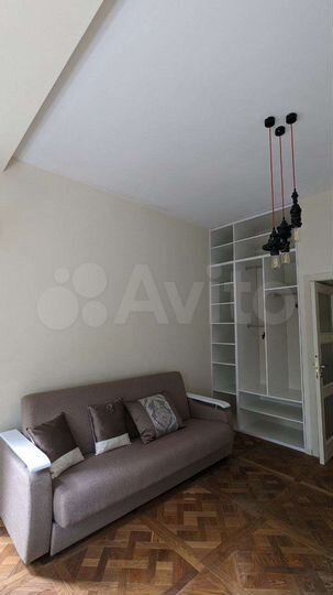 2-к. квартира, 67 м², 3/3 эт.