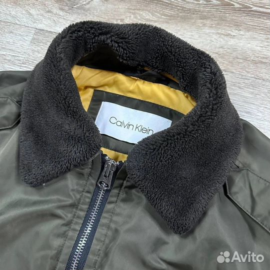 Бомбер Calvin Klein