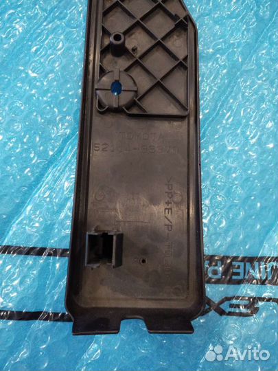 Планка под номер Toyota Camry 55