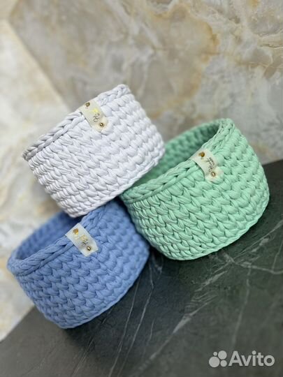 Корзина вязаная