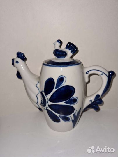 Чайник / молочник гжель