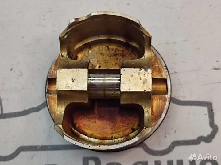 Поршень бензин w202 C36 AMG C-class AMG 104.941