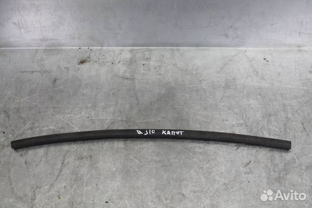 Уплотнитель капота Nissan Qashqai J10 дорестайл