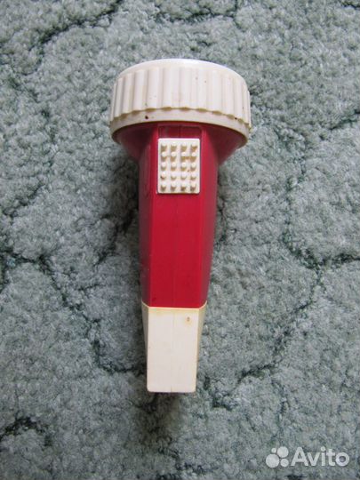 Аккумуляторный фонарик