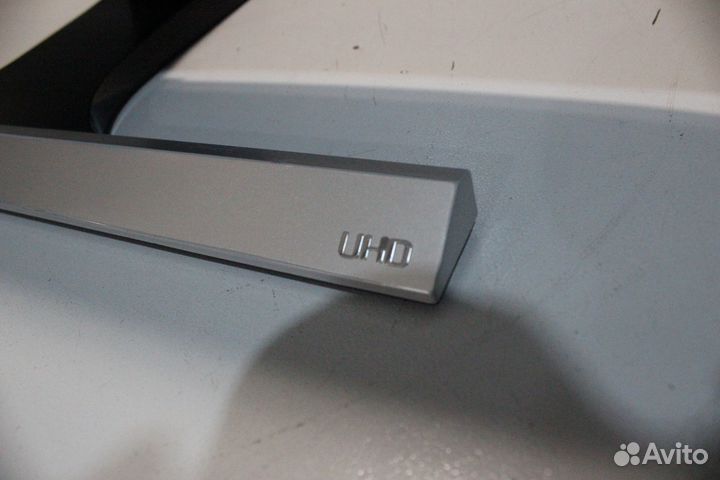 Монитор Samsung U28E590D/28