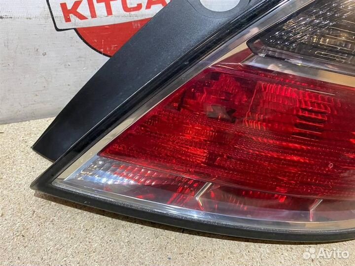 Фонарь задний правый Opel Astra H