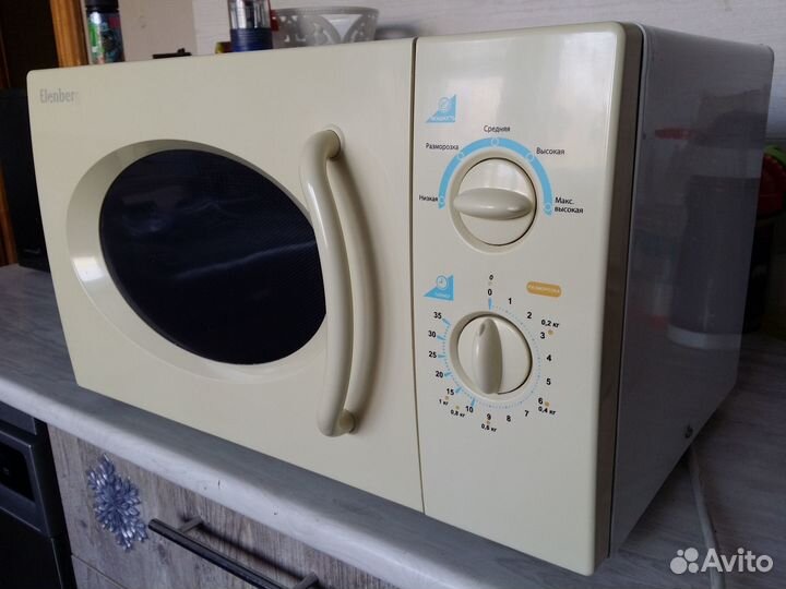 Микроволновая печь с грилем Candy CMG1774DS