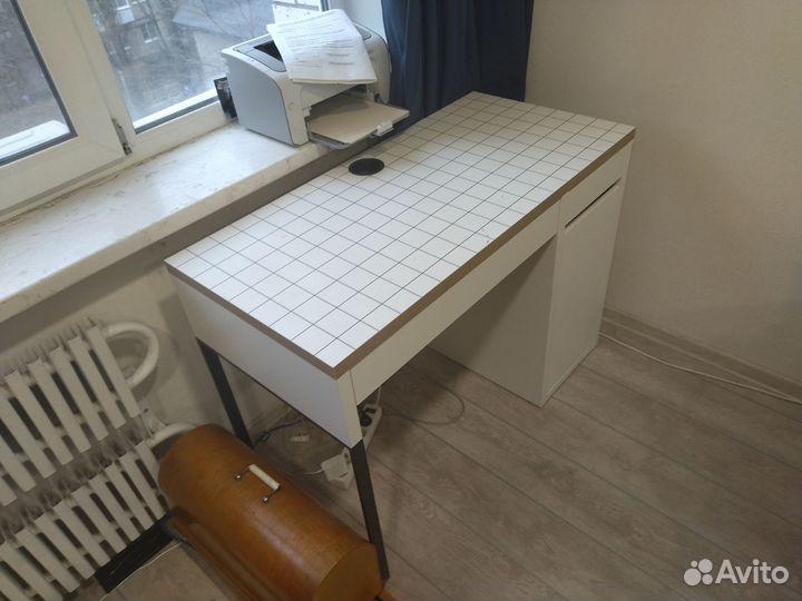 Стол IKEA micke микке