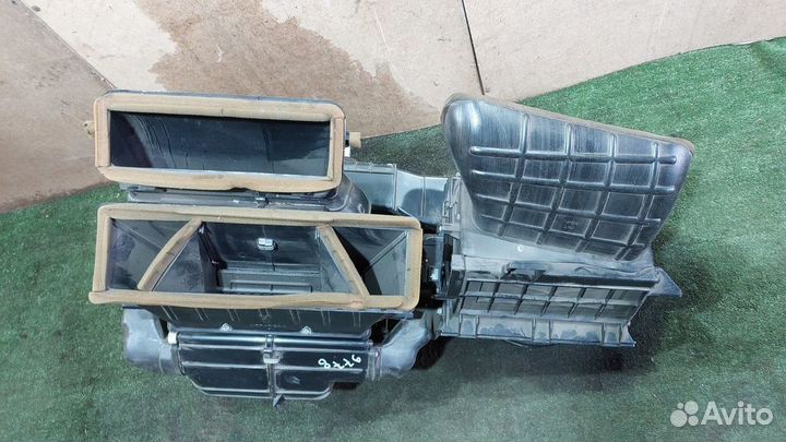 Корпус отопителя с радиаторами Hyundai Matrix 1