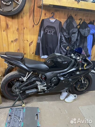 Yamaha R6