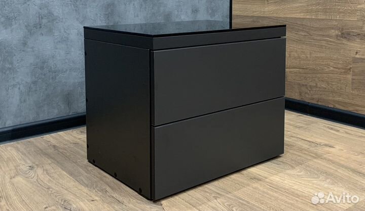 Тумба прикроватная