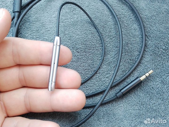 Кабель aux для iPhone