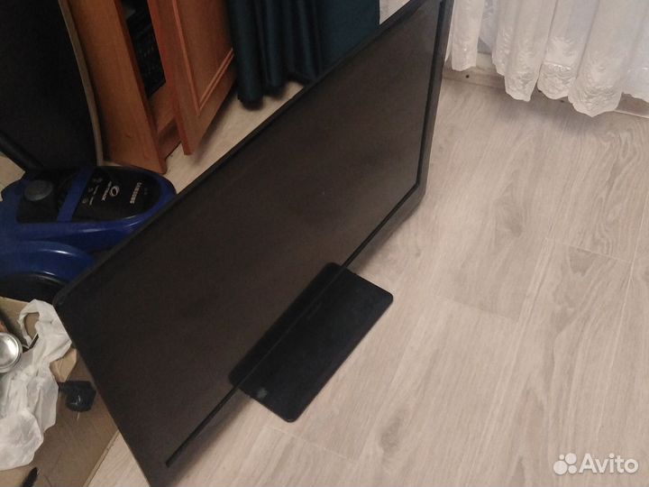 Телевизор на запчасти