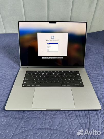 Apple macbook Pro 16 M1 2021 (акб 100%, 12 циклов)