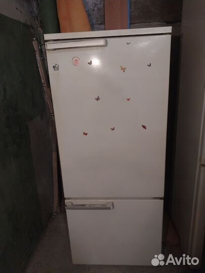 Холодильник бирюса