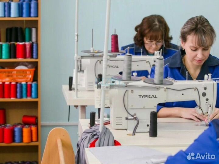 Швея вахта пошив платьев