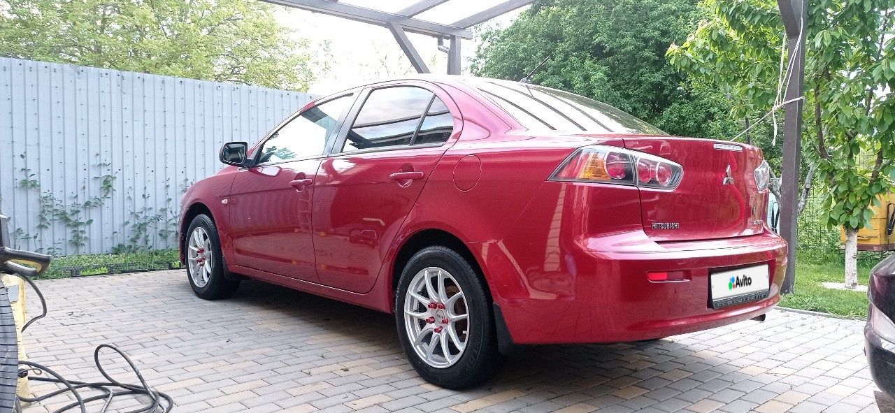 Mitsubishi Lancer: фото владельца