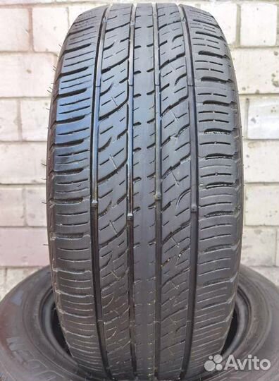 Kumho Crugen Premium KL33 235/60 R17 102V