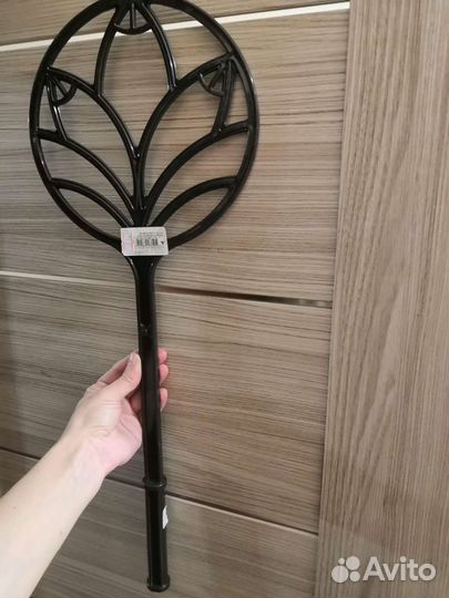 Выбивалка для ковров