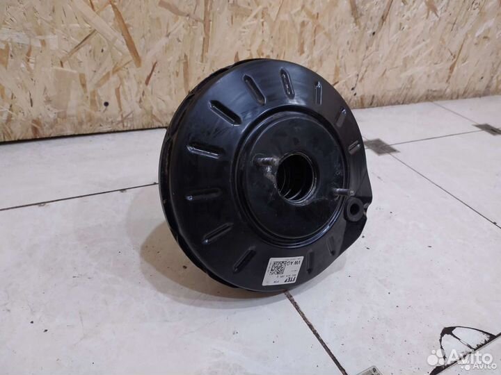 Тормозной вакуум Skoda Rapid