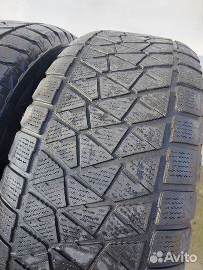 Bridgestone Blizzak DM-V2 275/70 R16