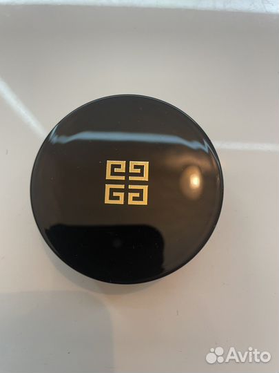 Givenchy хайлайтер новый оригинал