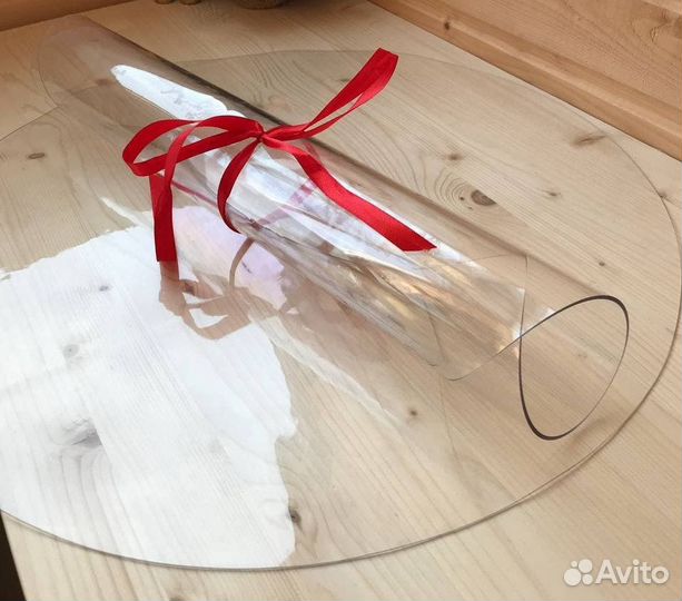 Гибкое стекло на стол любой формы в Краснодаре