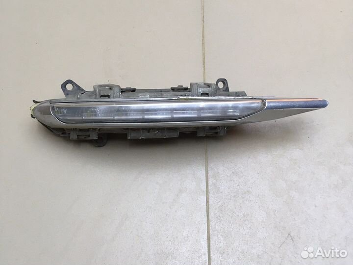 Противотуманная фара левая Mercedes W221 S350