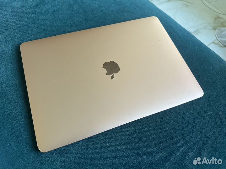 Apple MacBook Air Gold 13 2018